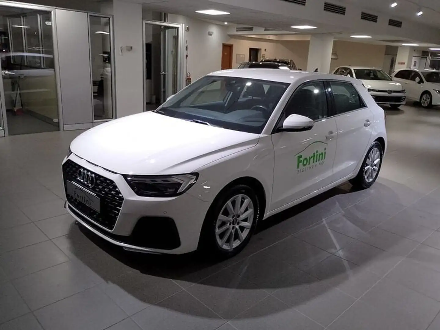 Audi A1 SPB 30 TFSI Business - 1