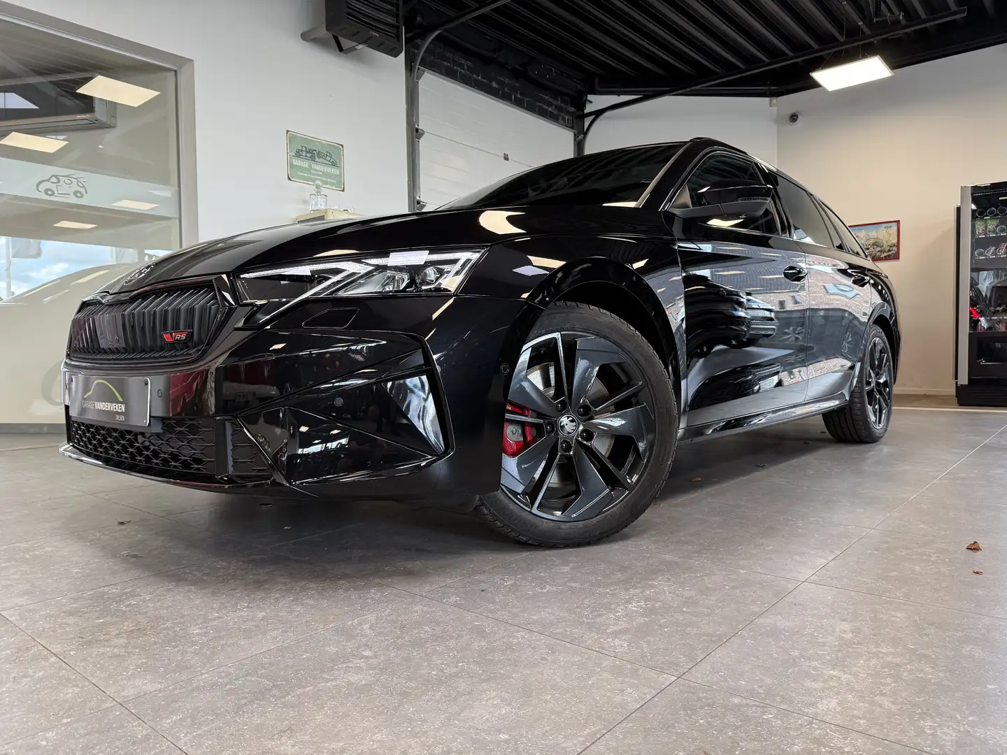 Skoda Octavia Octavia Combi 2.0 TSI RS NEW Pano - dak, trekhaak Noir - 1