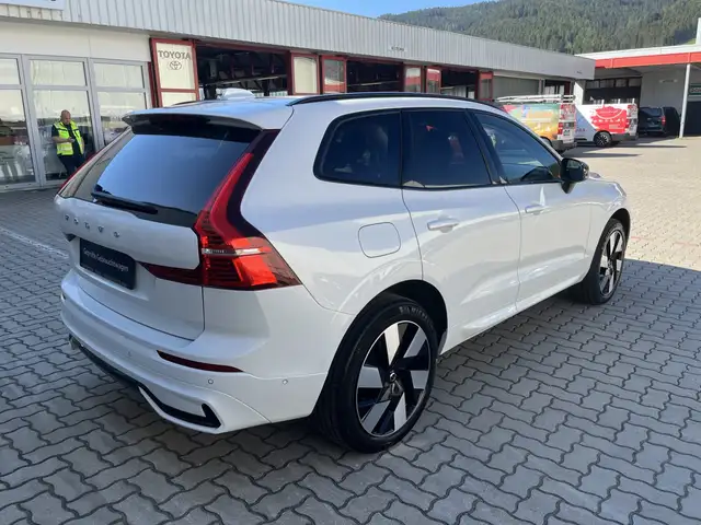 Volvo XC60 T6 Twin Engine Plug-In Hybrid AWD Ansicht 29