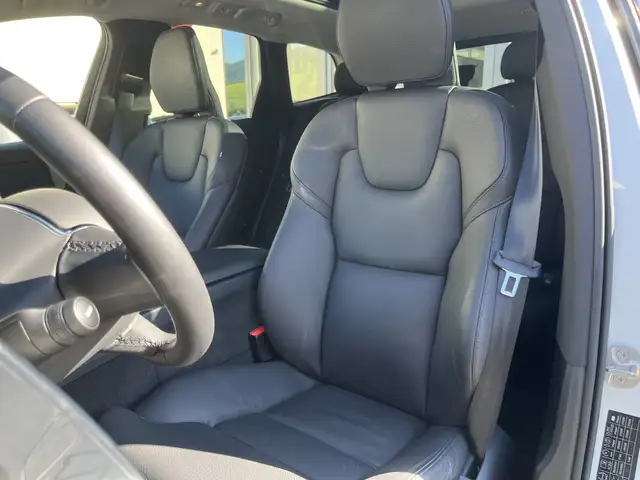 Volvo XC60 T6 Twin Engine Plug-In Hybrid AWD Ansicht 8