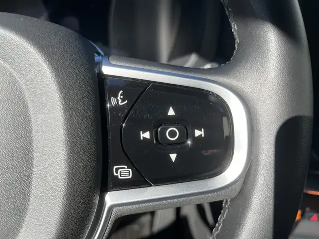 Volvo XC60 T6 Twin Engine Plug-In Hybrid AWD Ansicht 11