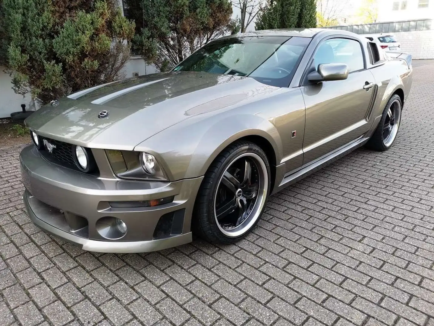 Ford Mustang 4.6 GT V8 LPG-Gas Clean Title Grijs - 1