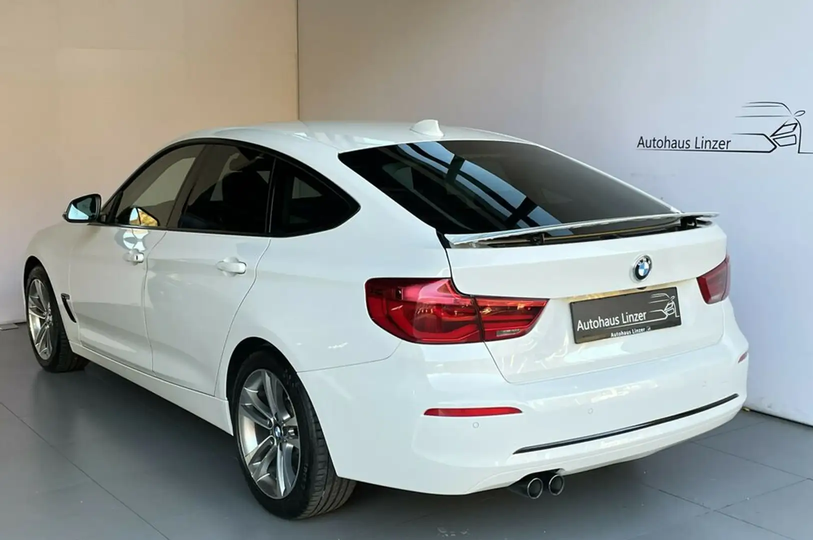 BMW 320 d xD GT M-Lenkrad *LED*AHK*Sportsitze*HiFi*CAM Blanc - 2