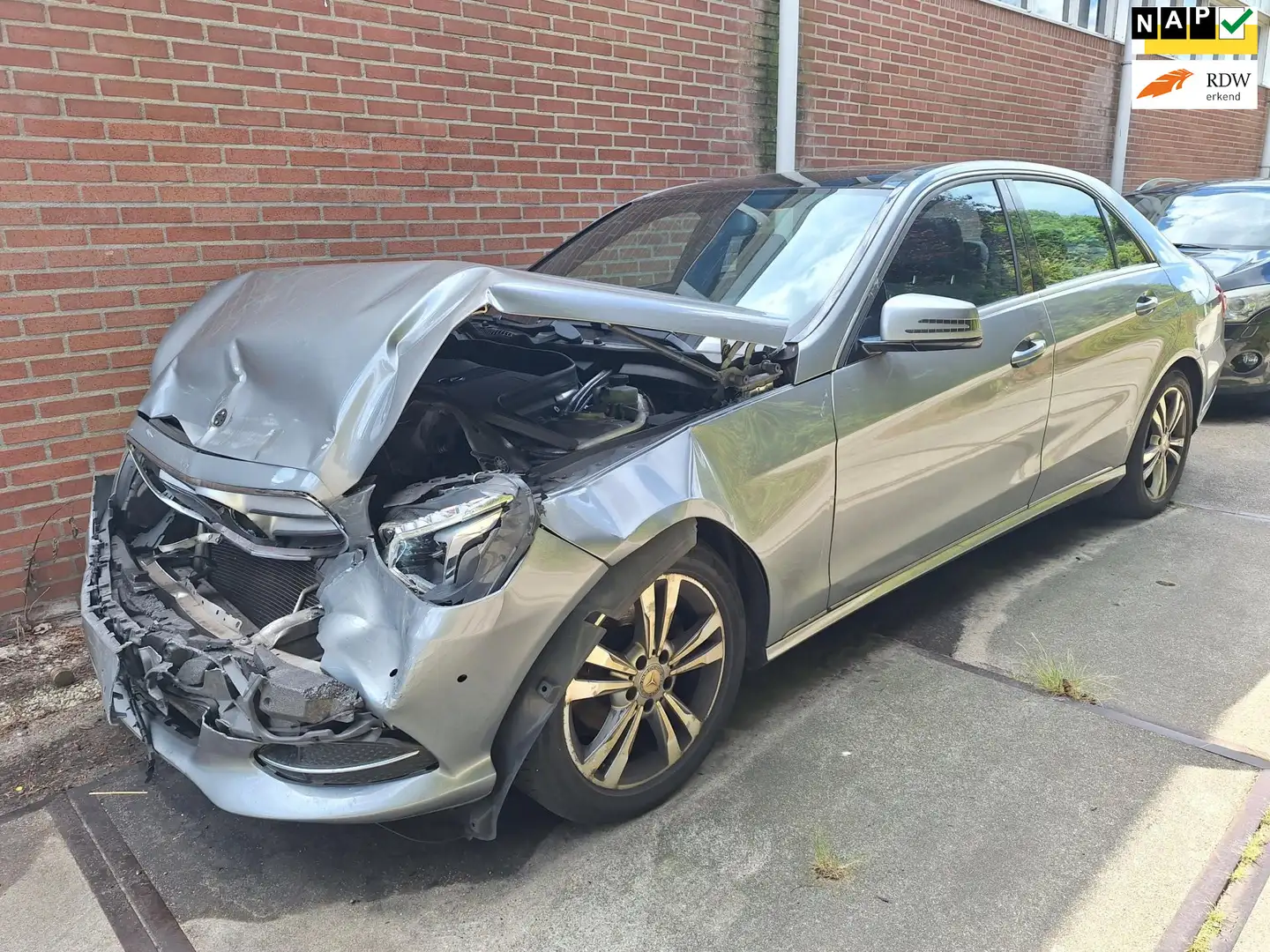 Mercedes-Benz E 220 BlueTEC Ambition Avantgarde Grijs - 1