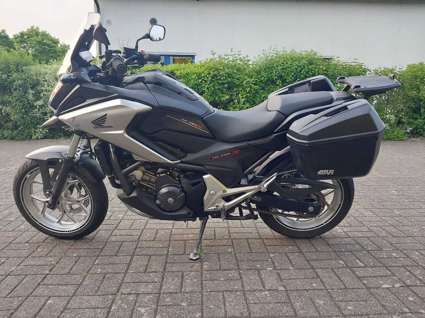 Honda NC 750 XD Silber - 2