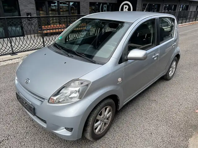 Daihatsu Sirion Sirion 1.3 TÜV 01.2028