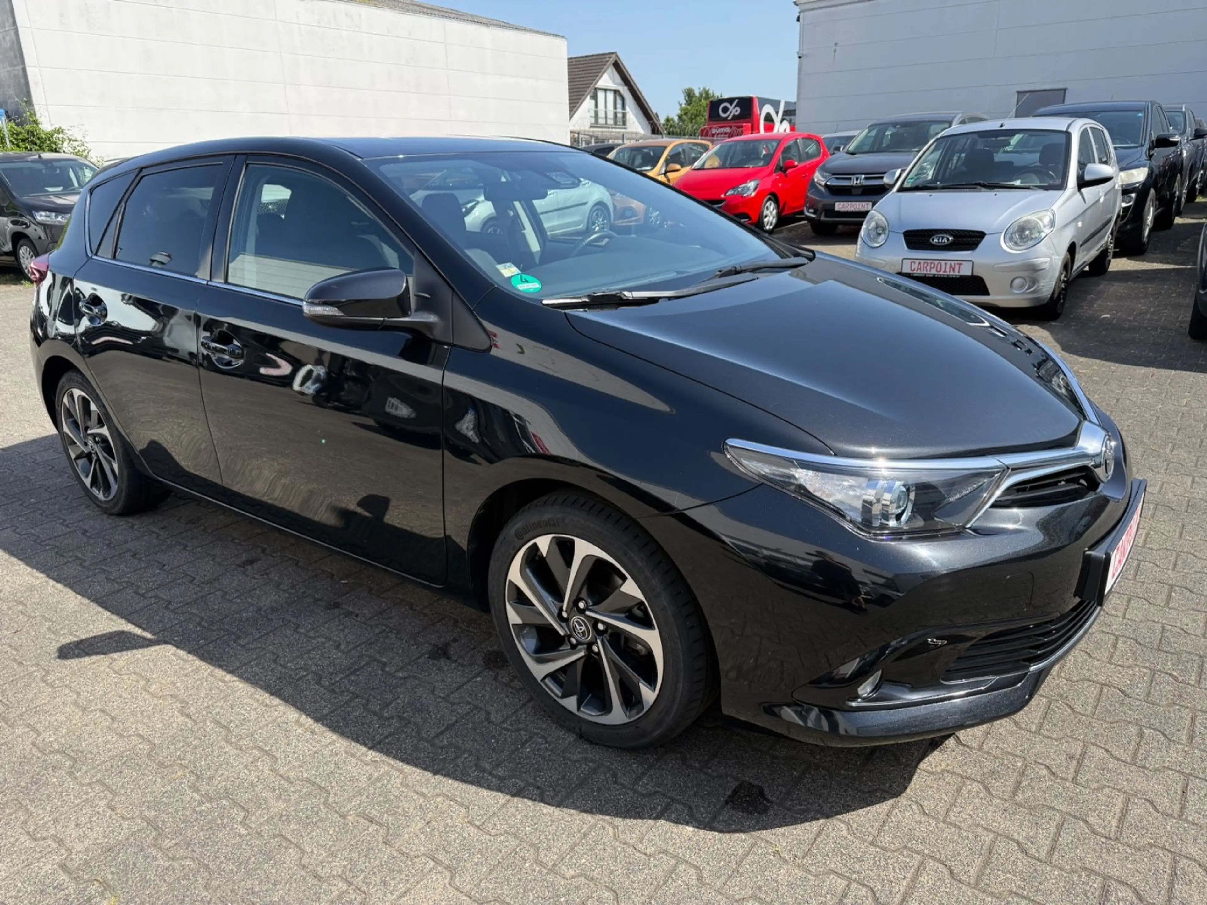 Toyota Auris Design Edition KAMERA/NAVI/KLIMA/SHZ/2HAND — photo 3