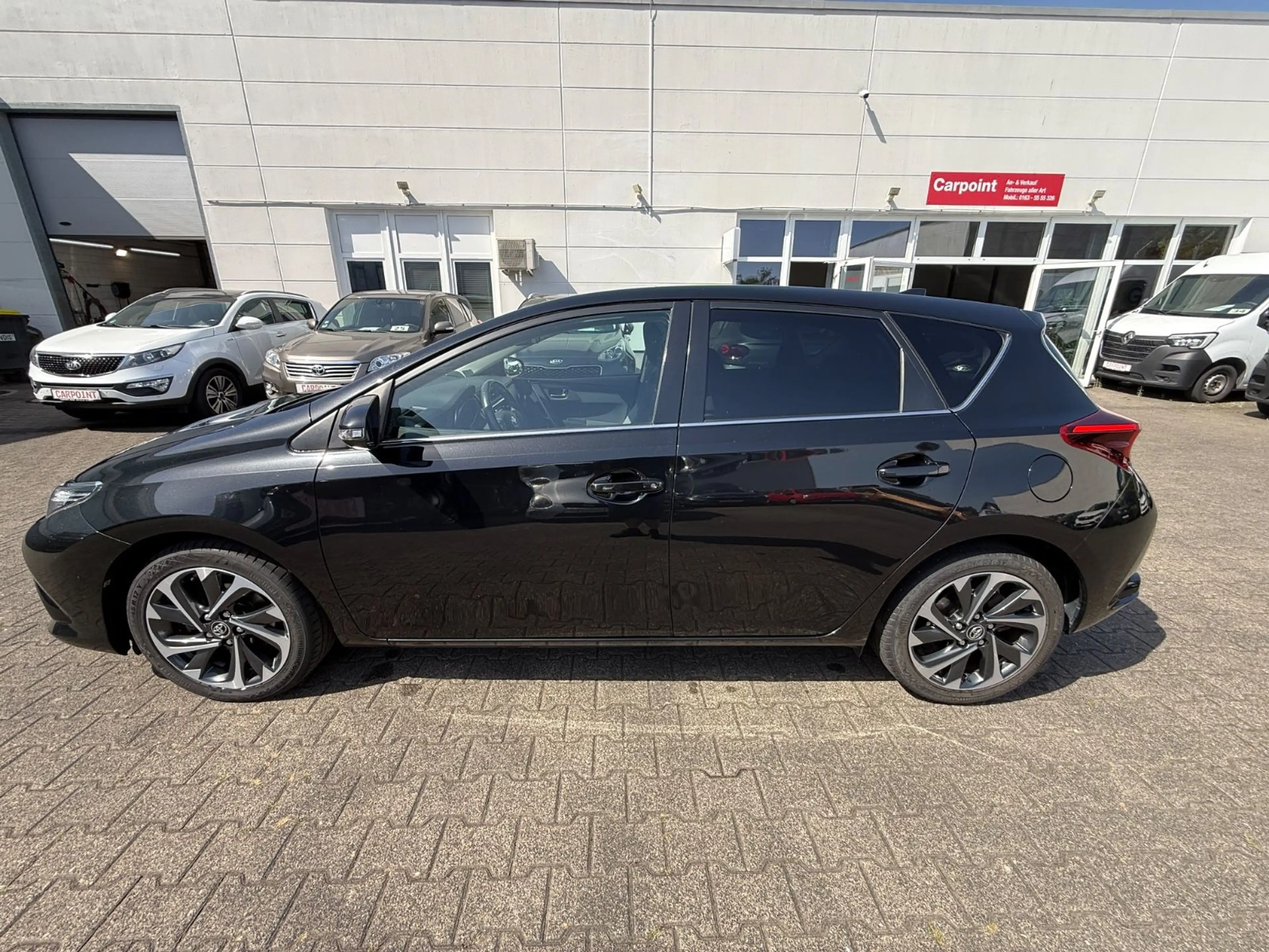 Toyota Auris Design Edition KAMERA/NAVI/KLIMA/SHZ/2HAND — photo 6