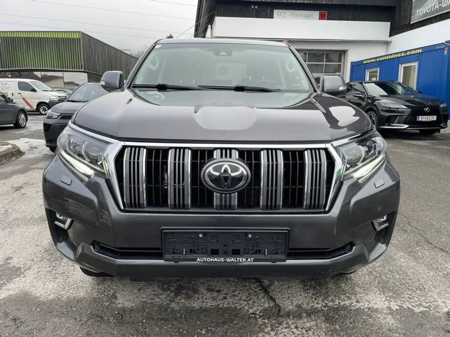 Toyota Land Cruiser Landcruiser 2,8 D-4D 4WD Elegance Aut. Schwarz - 2