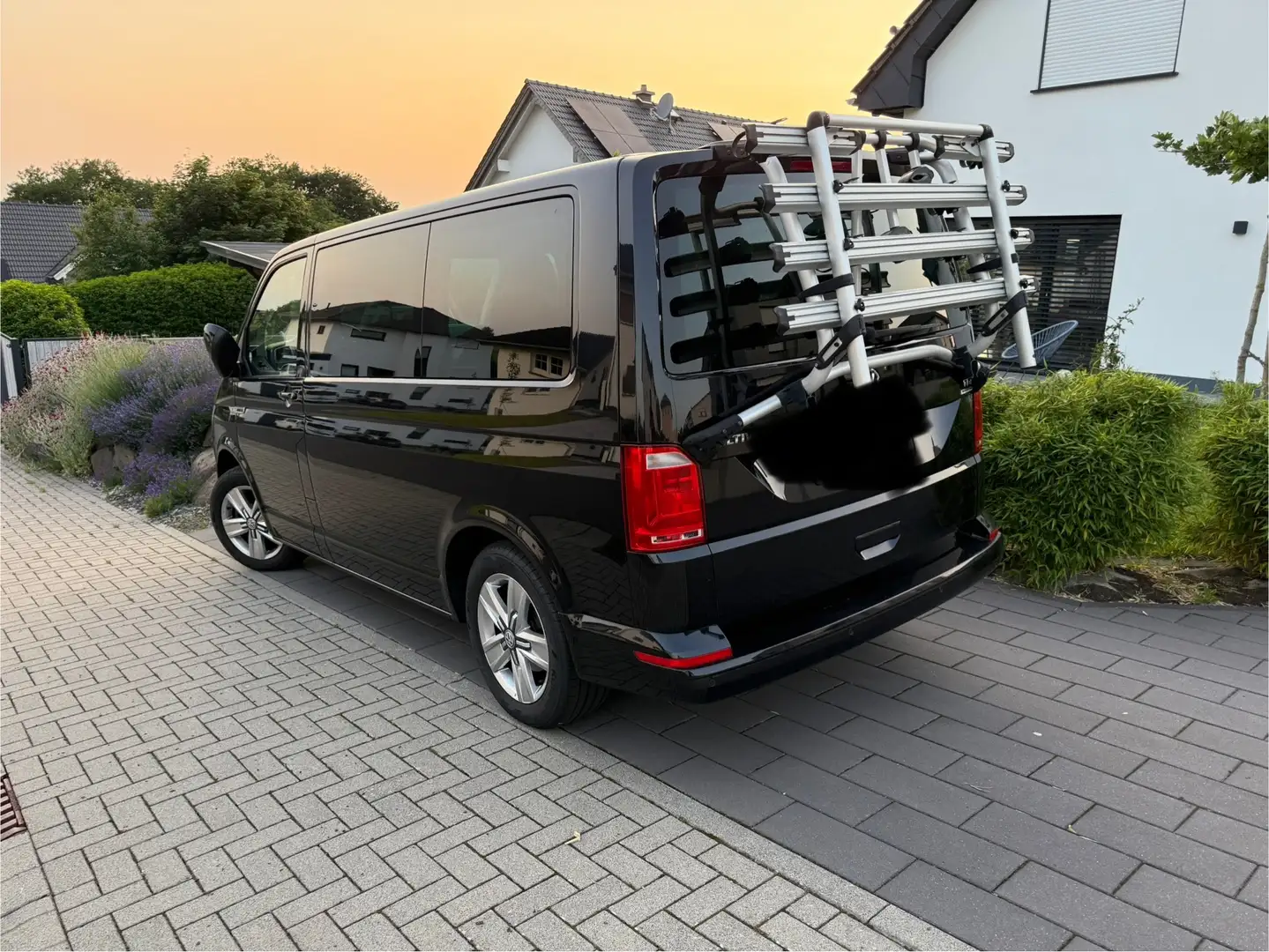 Volkswagen T6 Multivan Kurz Comfortline - 2