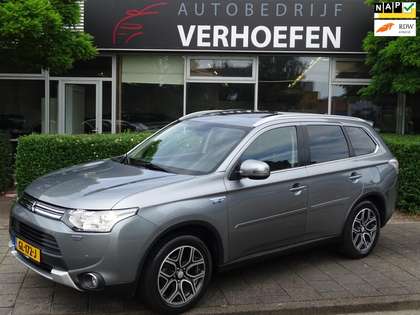Mitsubishi Outlander 2.0 PHEV Limited Edition X-Line - PANORAMADAK - XE