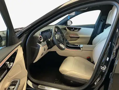 Annonce voiture d'occasion Mercedes-Benz C 200 - CARADIZE