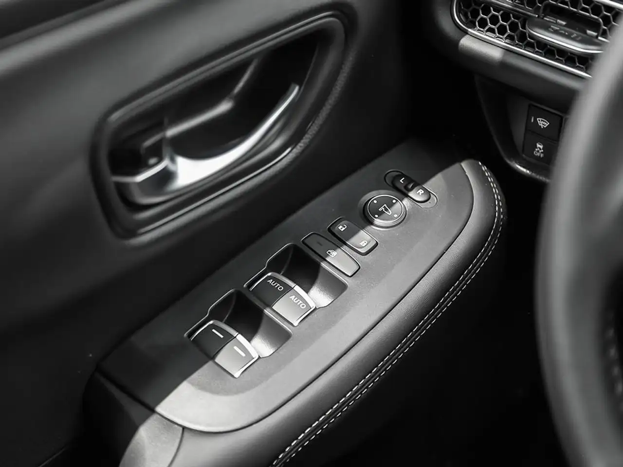 Honda HR-V снимка Honda HR-V