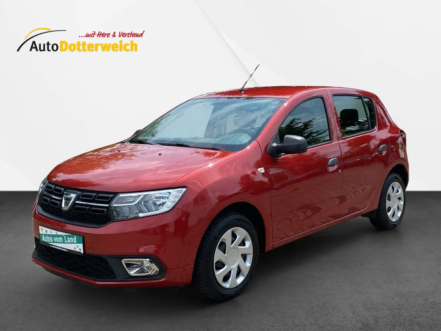 Dacia Sandero Essential Wartung NEU, 8 fach Rojo - 1