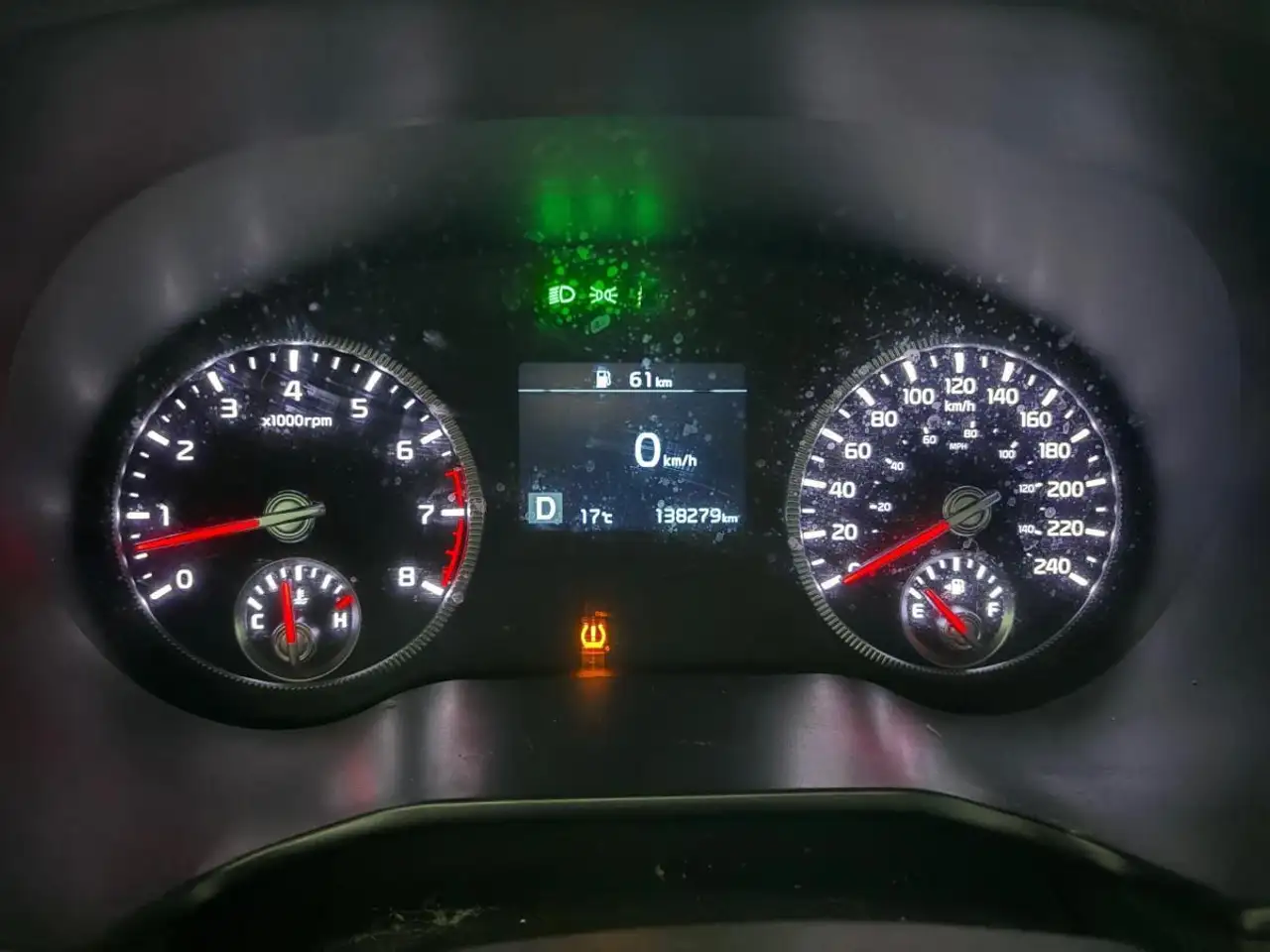 Kia Telluride снимка Kia Telluride