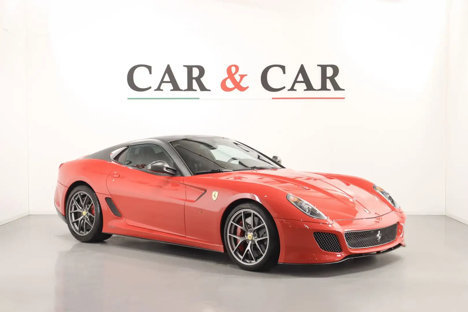Ferrari 599 GTO - 1 of 599 Rot - 1