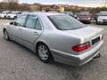 Mercedes-Benz E 220 CDI CLASSIC 6-Gang*AHK*GSHD*2.Hand* Срібний - thumbnail 4