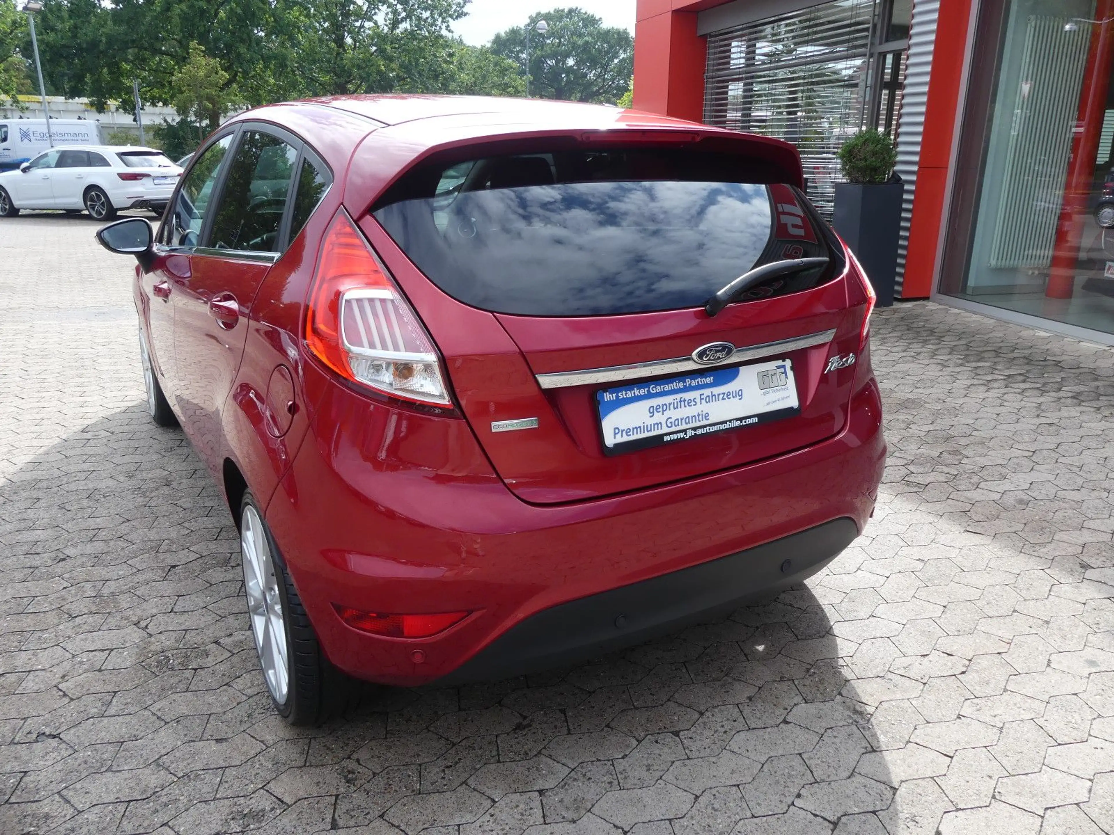 Ford Fiesta Titanium Tüv neu*SHZ*Klima*PDC*ab 199€ — photo 4