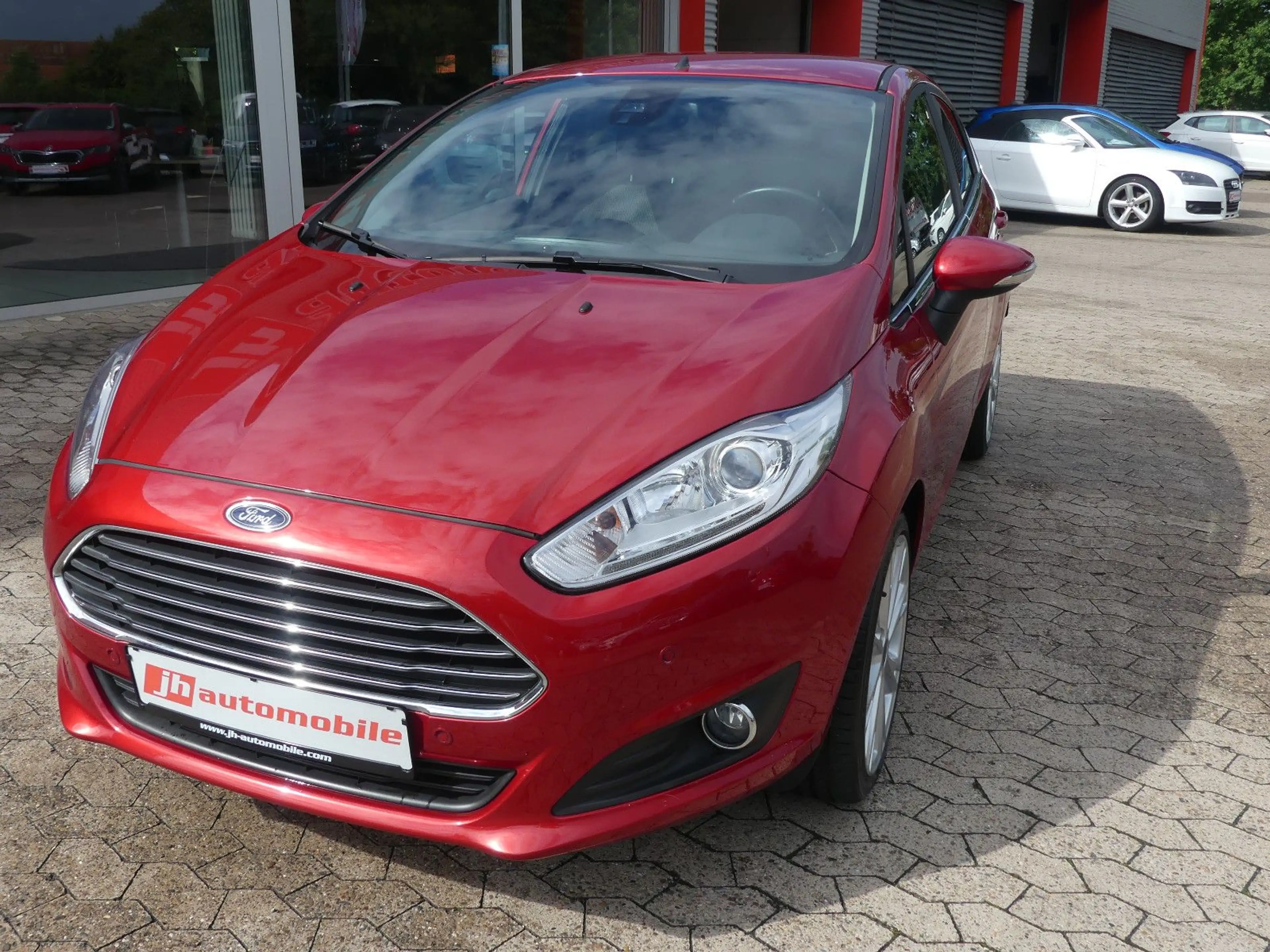 Ford Fiesta Titanium Tüv neu*SHZ*Klima*PDC*ab 199€ — photo 8