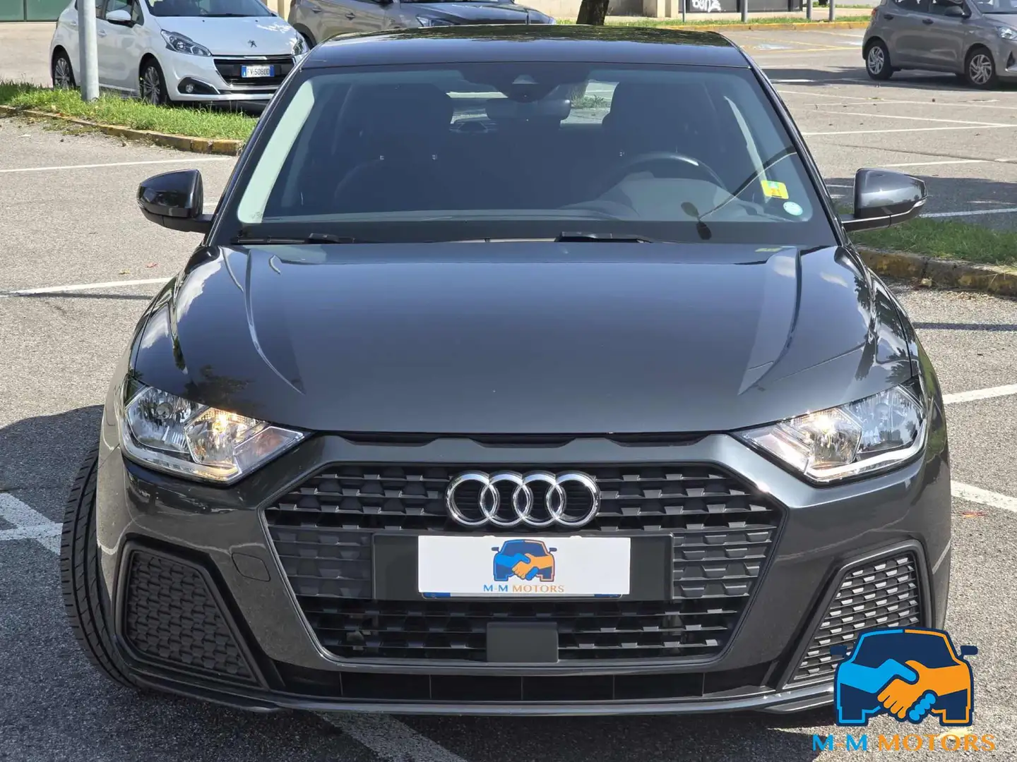 Audi A1 SPB 25 TFSI Admired NEOPATENTATI Grau - 2