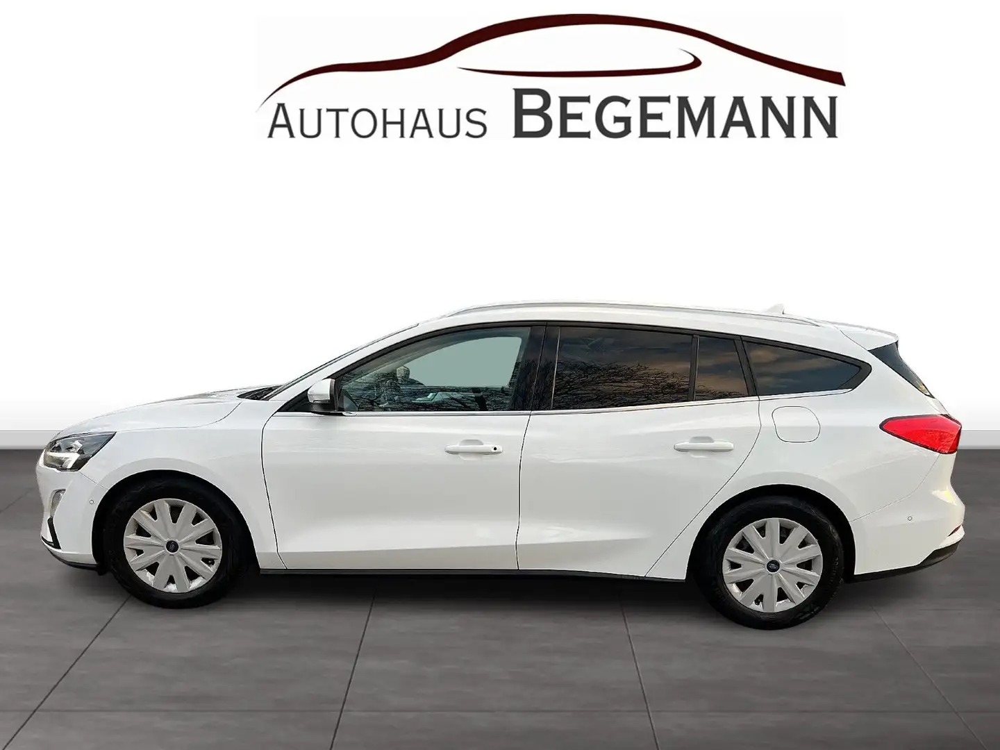 Ford Focus 1.5 EB T C&C Aut ACC WinterPK Kam Tech2 Blanco - 2