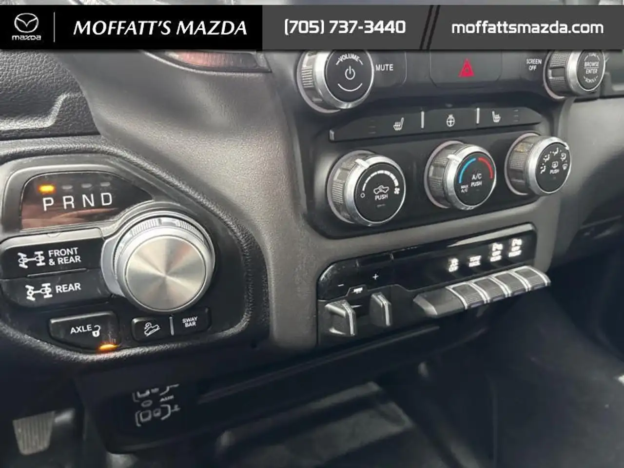 RAM 2500 снимка RAM 2500