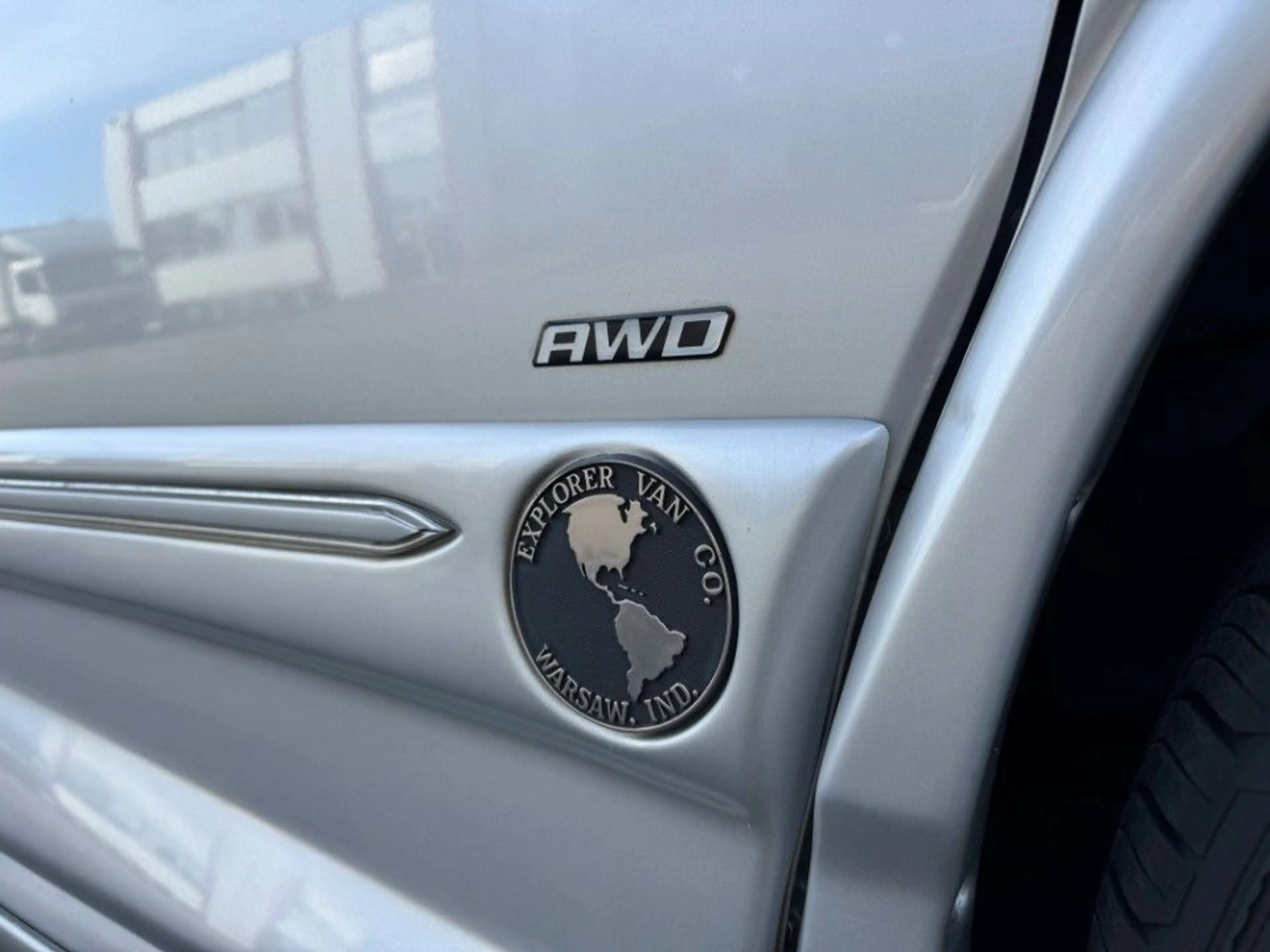 Chevrolet Express Chevy Van Explorer Ltd. ALLRAD Stabitrac — photo 4