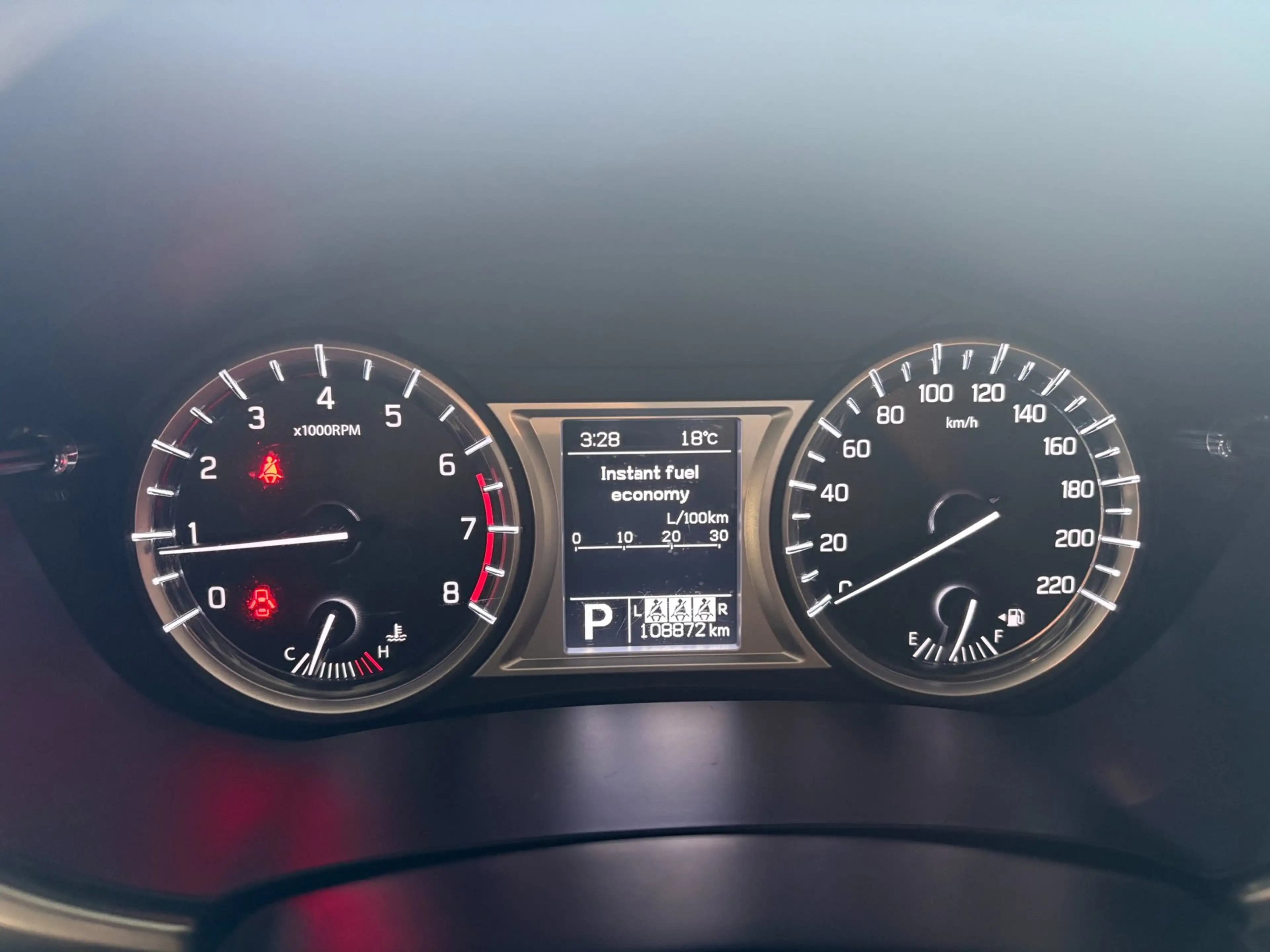 Suzuki Vitara 1.6 Exclusive — photo 12