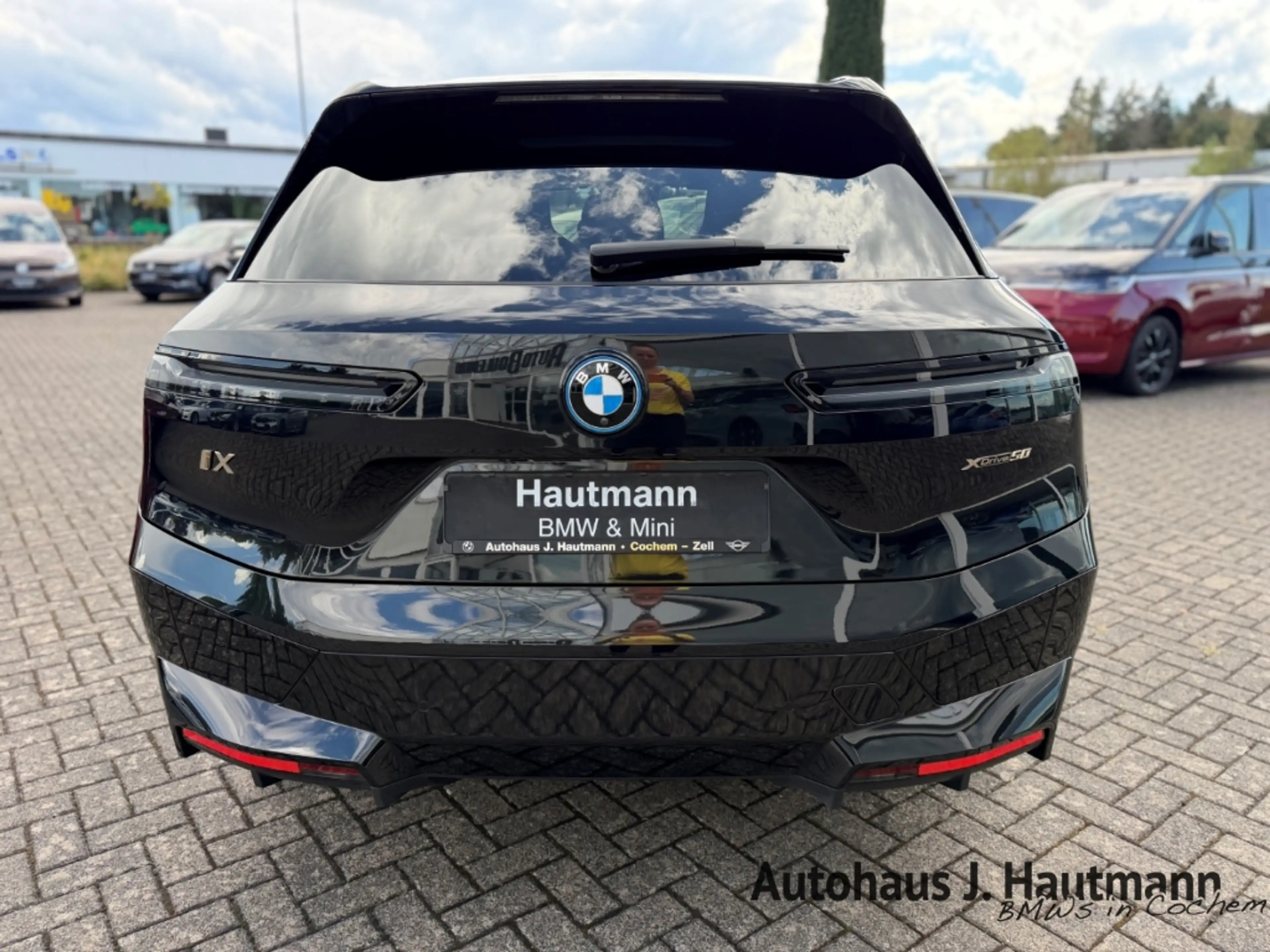 BMW iX xDrive 50 +NP:136.580€+AHK+LUFTF.+PANO+B&W+ — photo 8