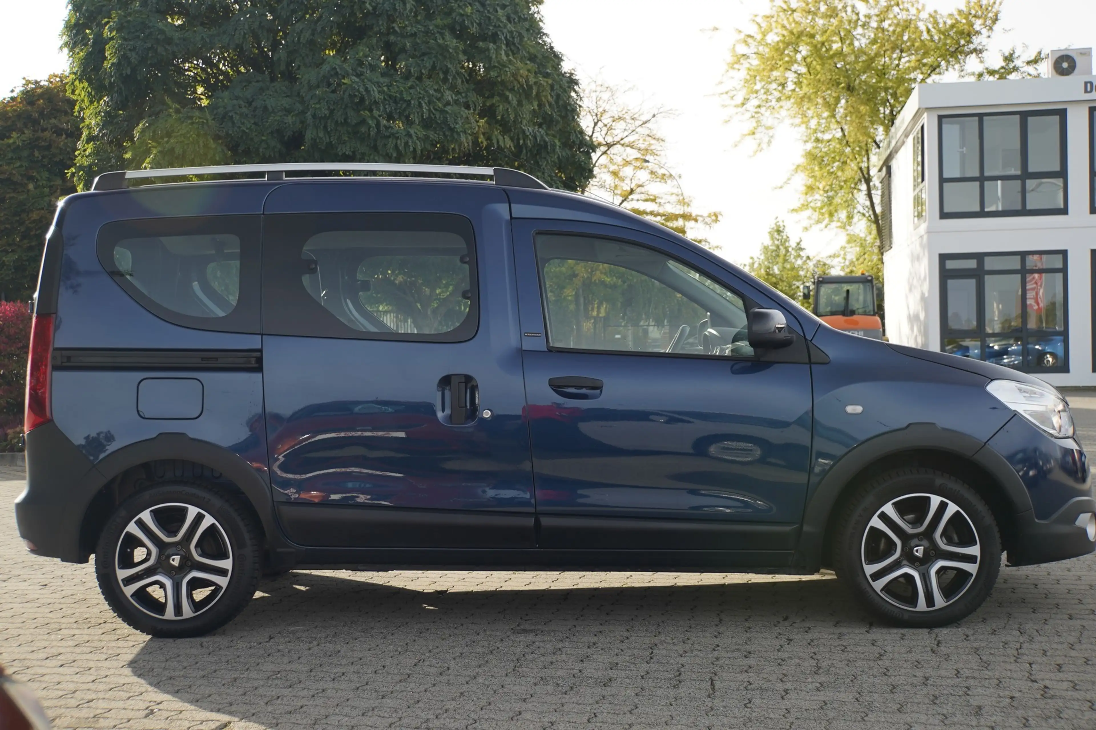 Dacia Dokker 1.6 SCe Klima Bluetooth PDC Tempomat USB — photo 6