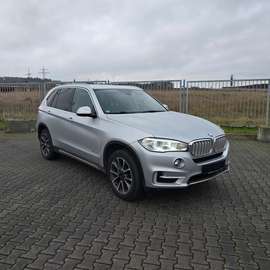 xDrive35i Navi 360° Pano Leder Xenon AHK HUD