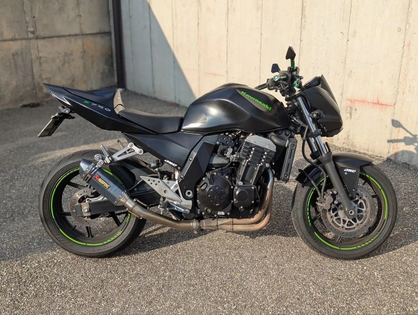 Kawasaki Z 750 Nero - 1