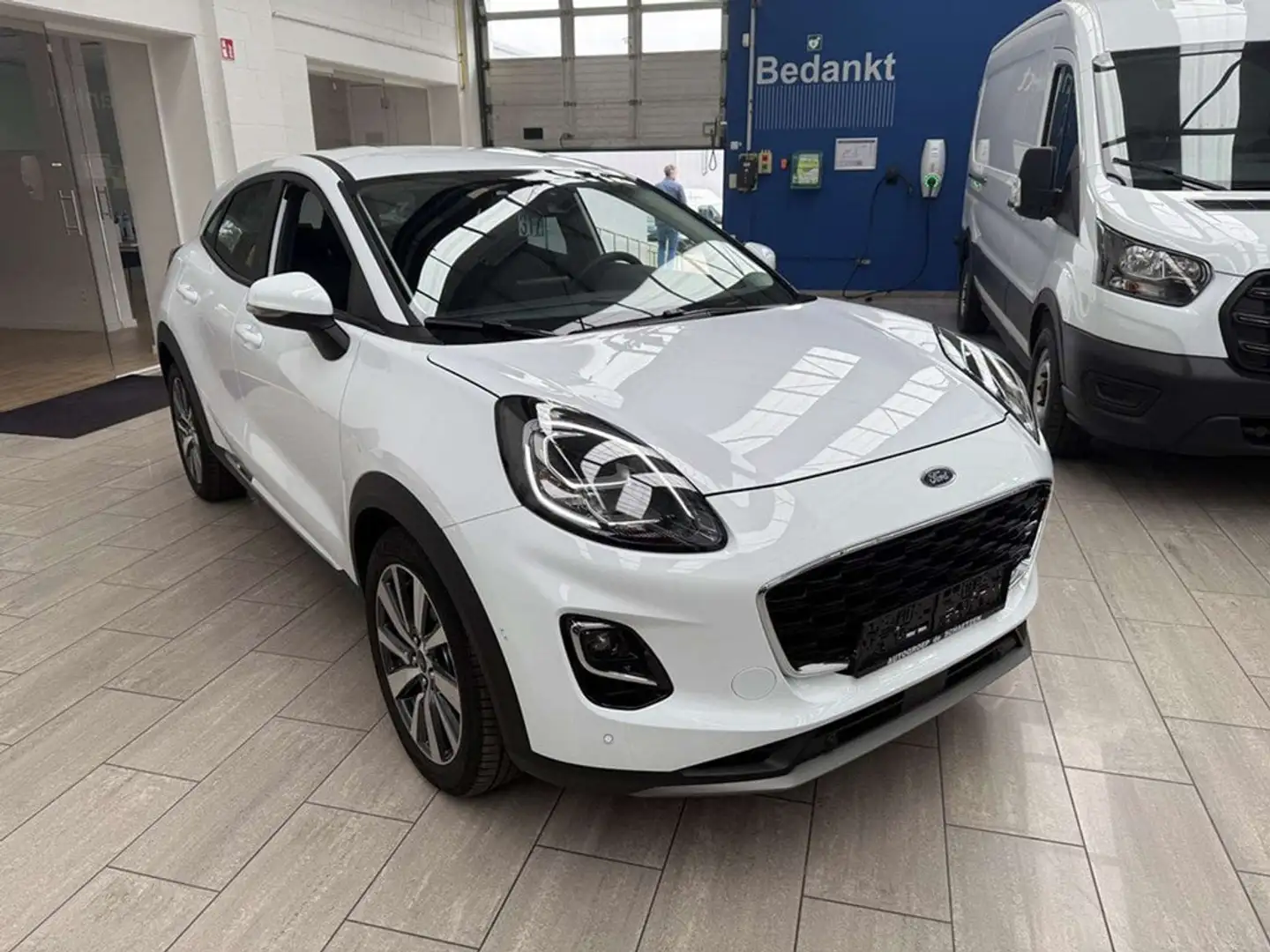 Ford Puma Weiß - 2