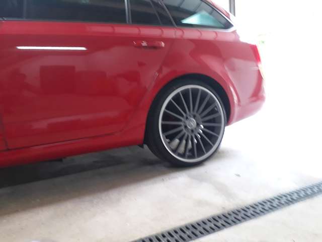 Skoda Octavia Combi 2.0 TDI (Green tec) DSG RS