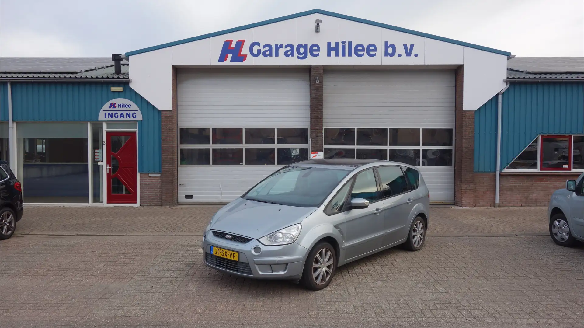 Ford S-Max 2.0-16V Gris - 1