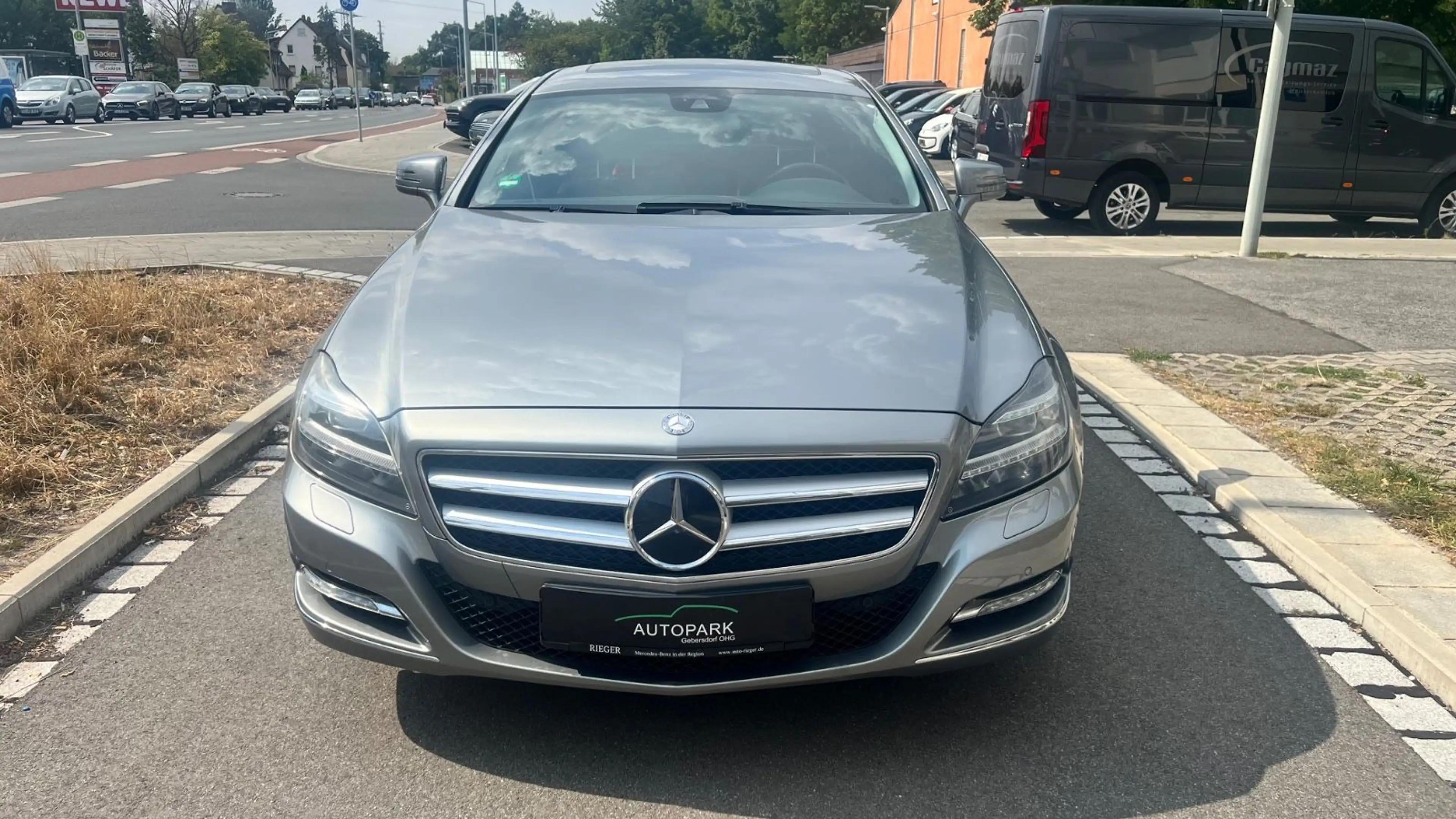 Mercedes-Benz CLS 350 /Navi/Xenon/SHZ/GSSD/PDC — photo 5
