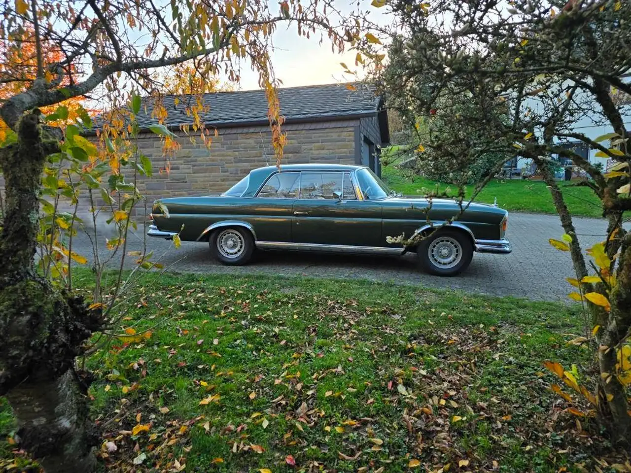 Mercedes-Benz 280 SE 3,5 Coupe, foto 3
