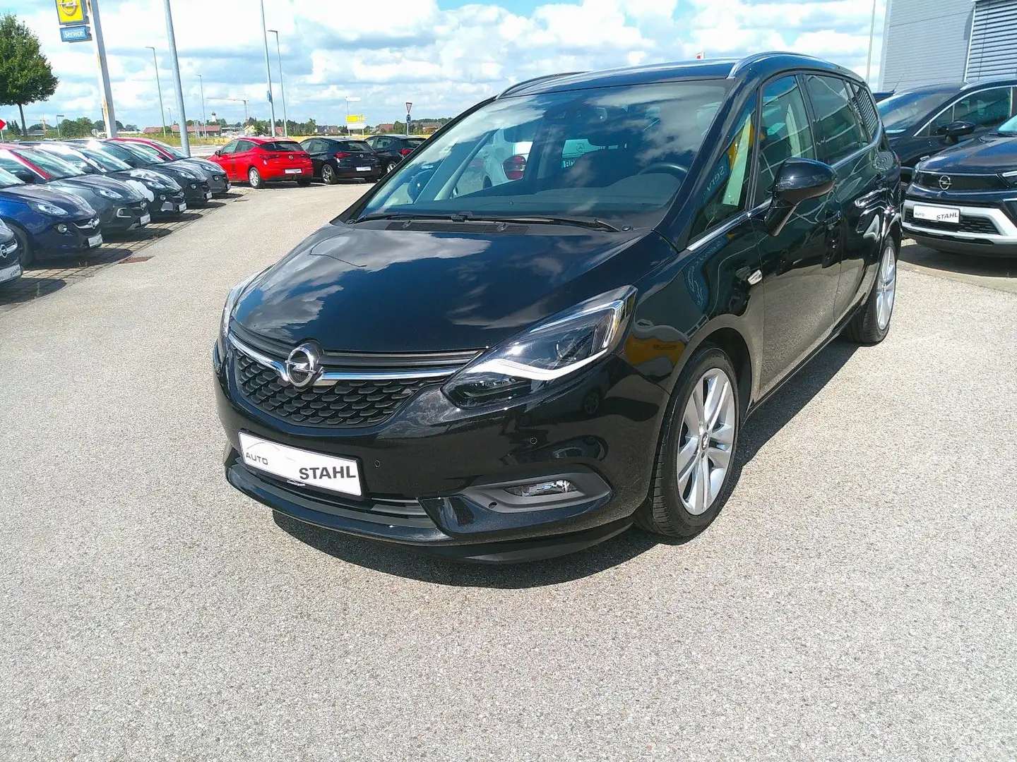 Opel Zafira C Innovation Start/Stop Schwarz - 1