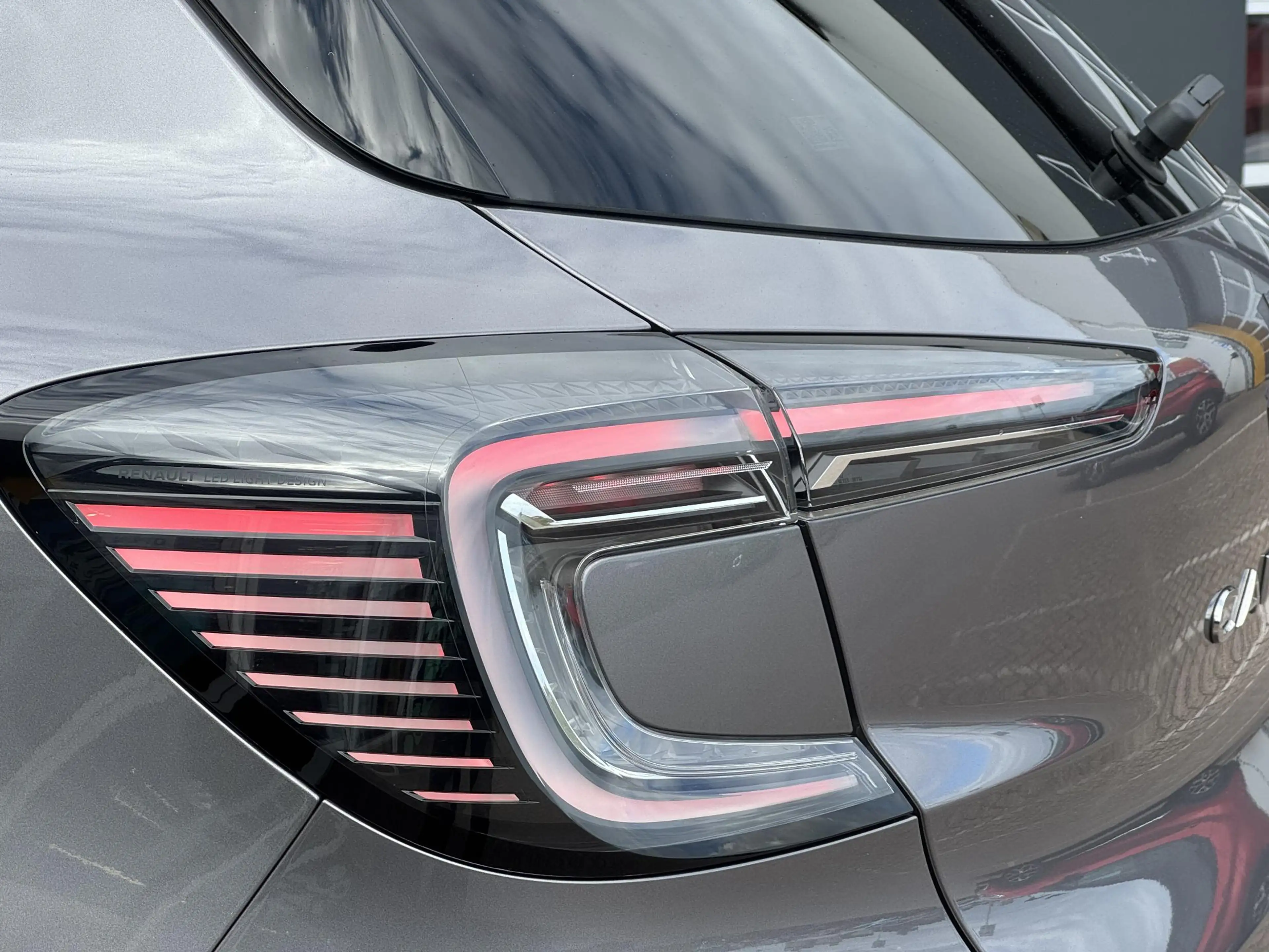 Renault Captur 1.6 E-Tech Hybrid | Google Maps Navigatie | Achter — photo 18
