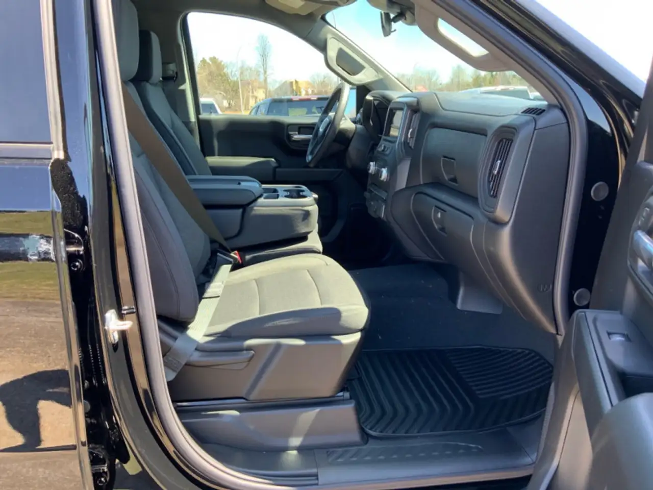 GMC Sierra 1500 снимка GMC Sierra 1500