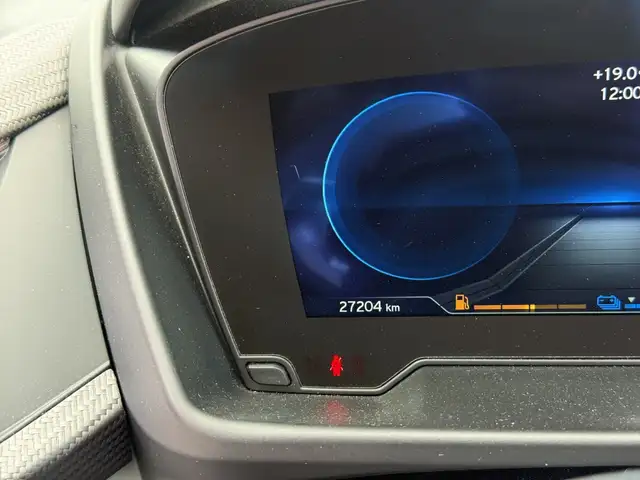 BMW I8 view 10