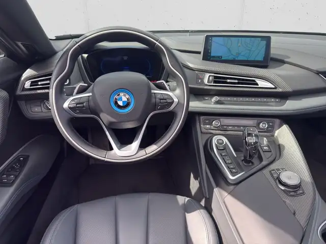 BMW I8 view 13