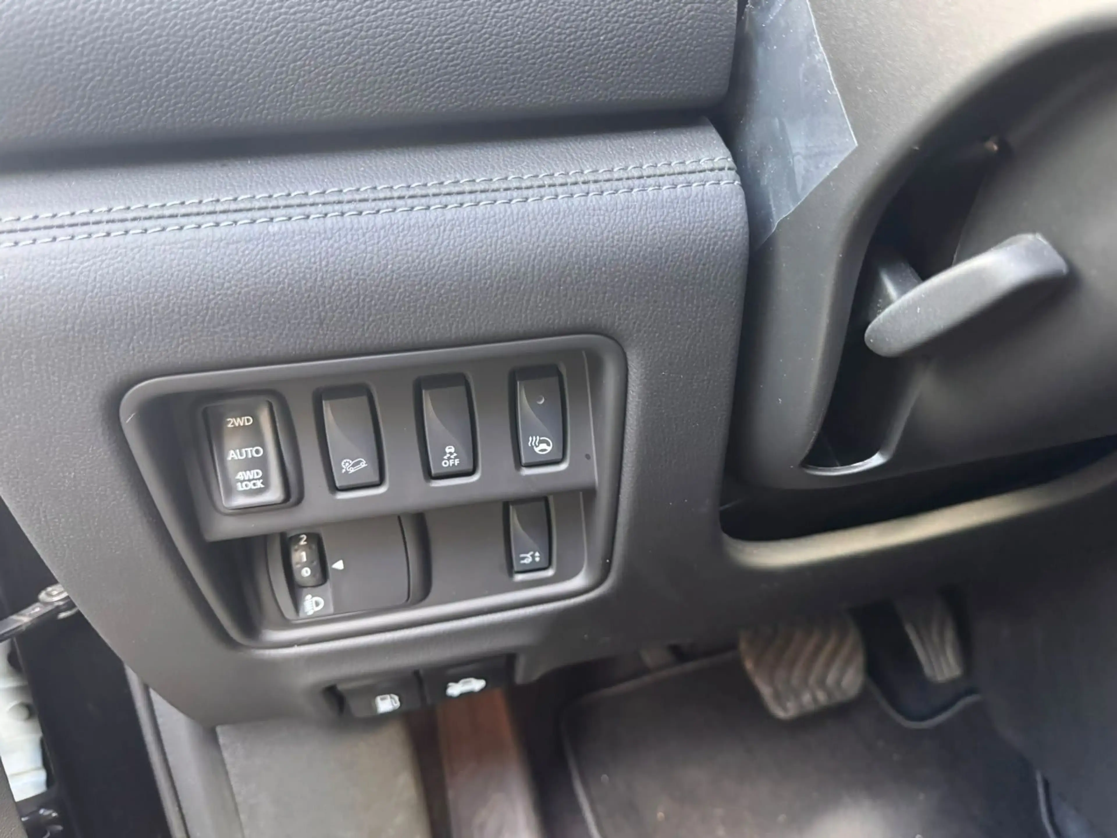 Renault Koleos Initiale Paris 4x4 — photo 12