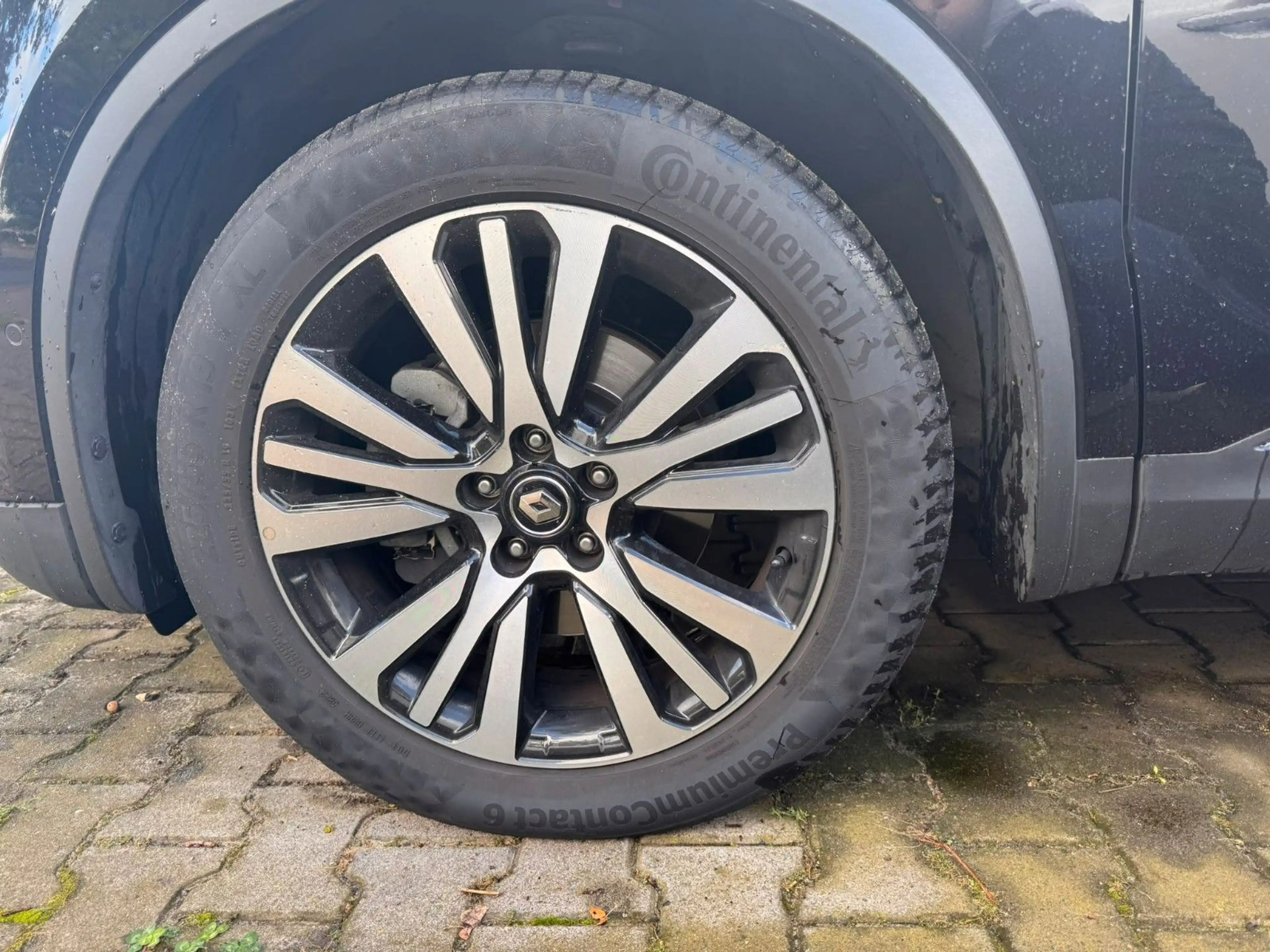 Renault Koleos Initiale Paris 4x4 — photo 9