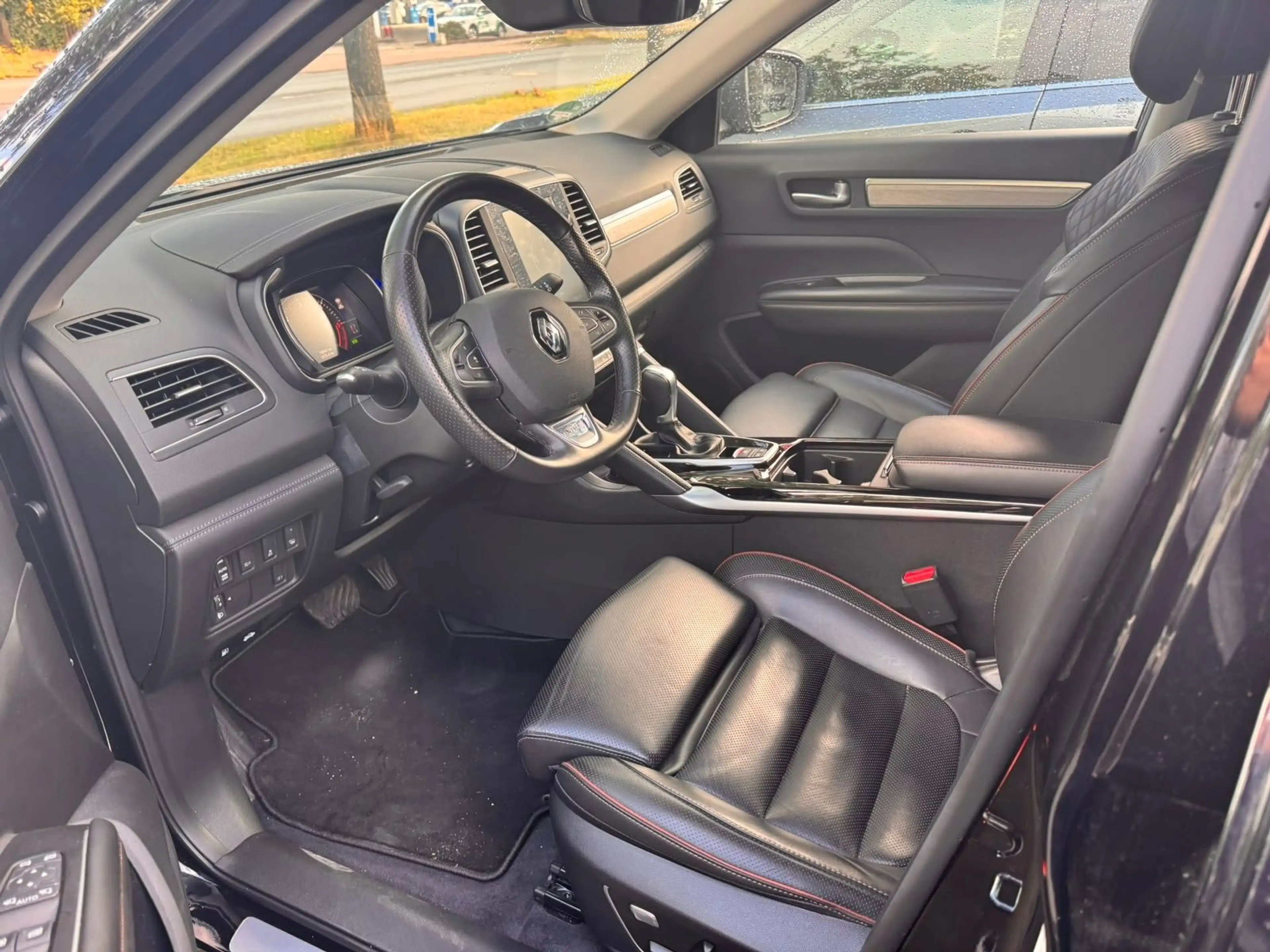 Renault Koleos Initiale Paris 4x4 — photo 10