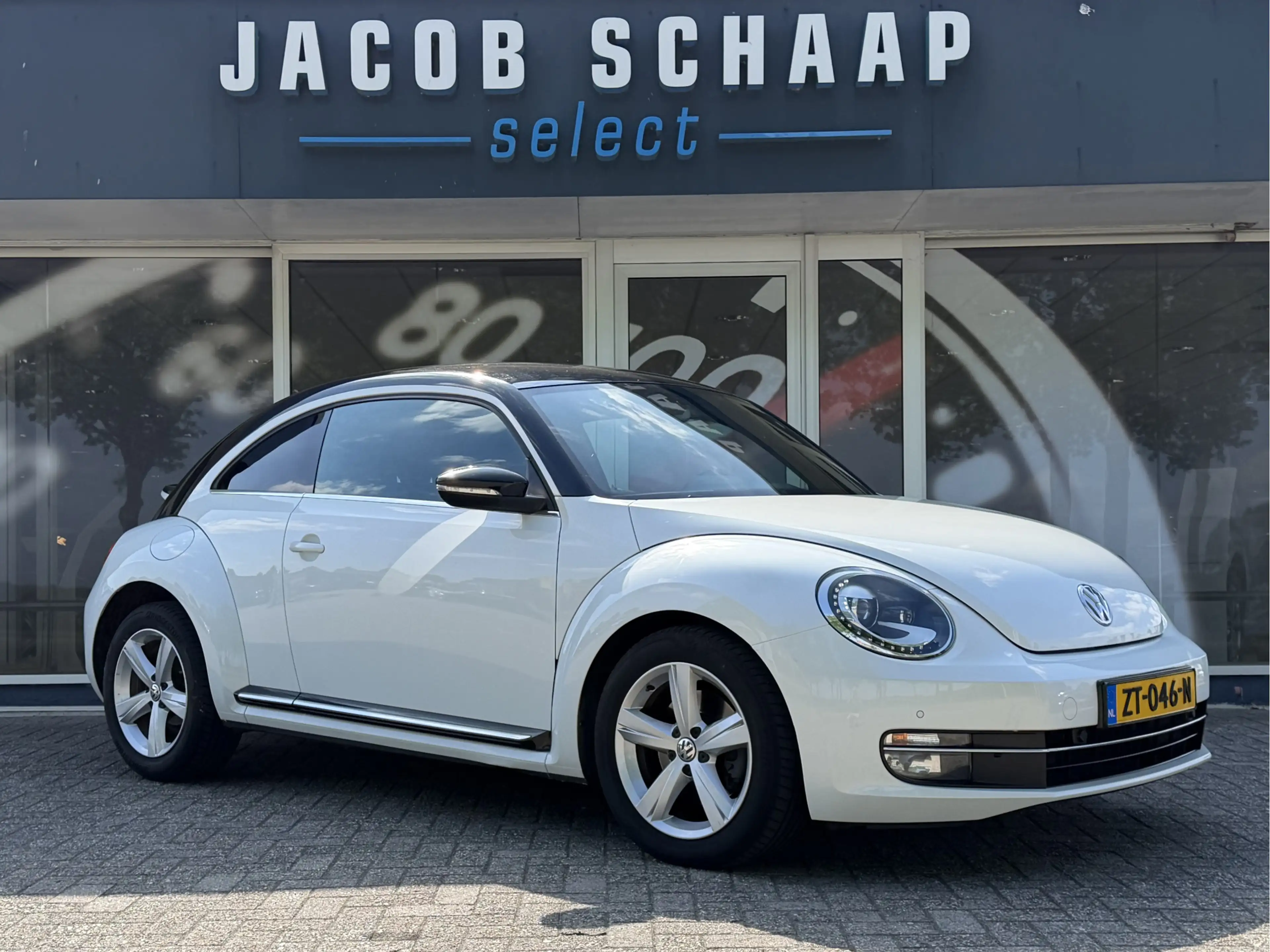Volkswagen Beetle 1.4 TSI Trend Automaat / Sportstoelen / Carplay / — photo 7