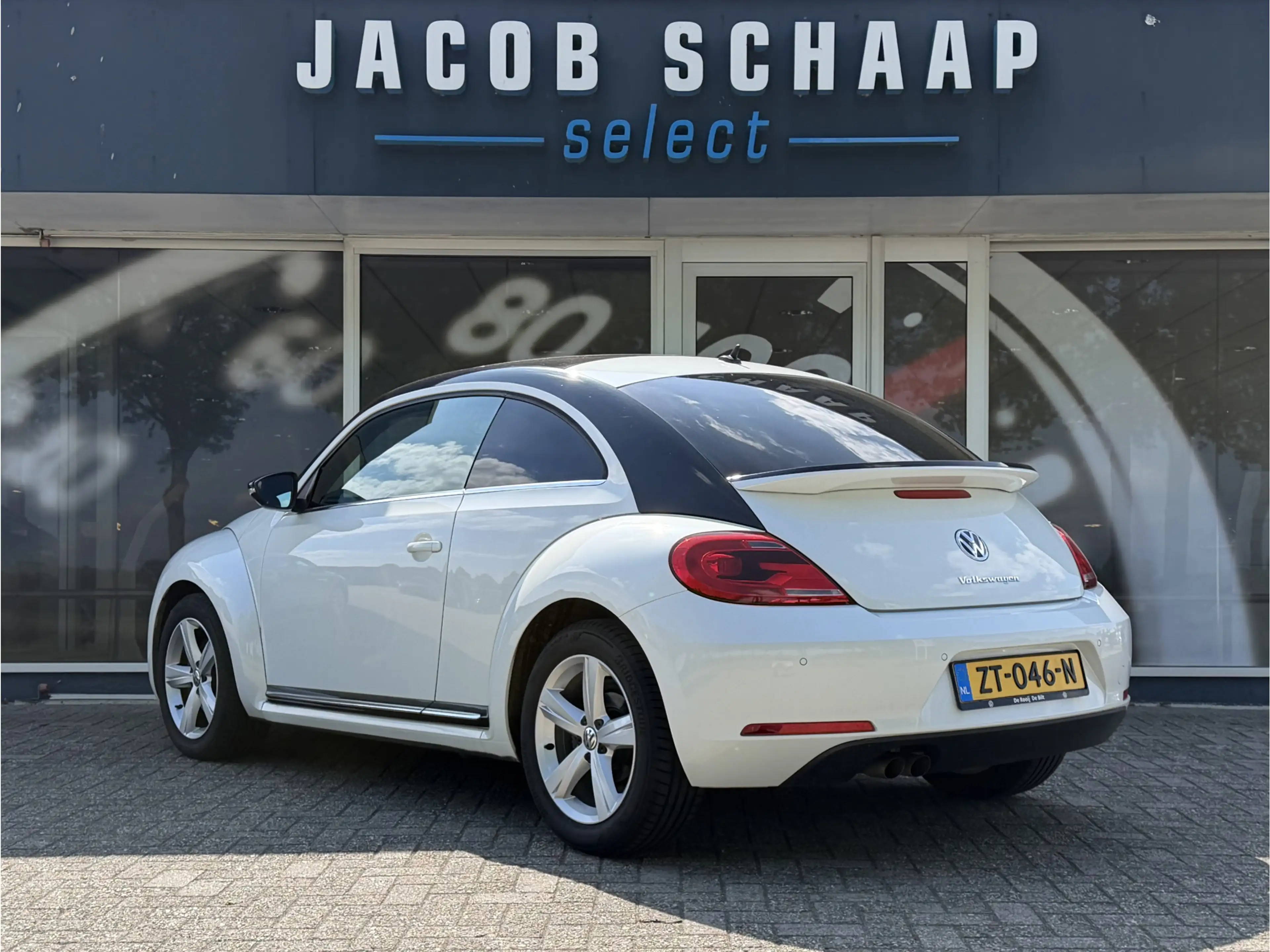 Volkswagen Beetle 1.4 TSI Trend Automaat / Sportstoelen / Carplay / — photo 10