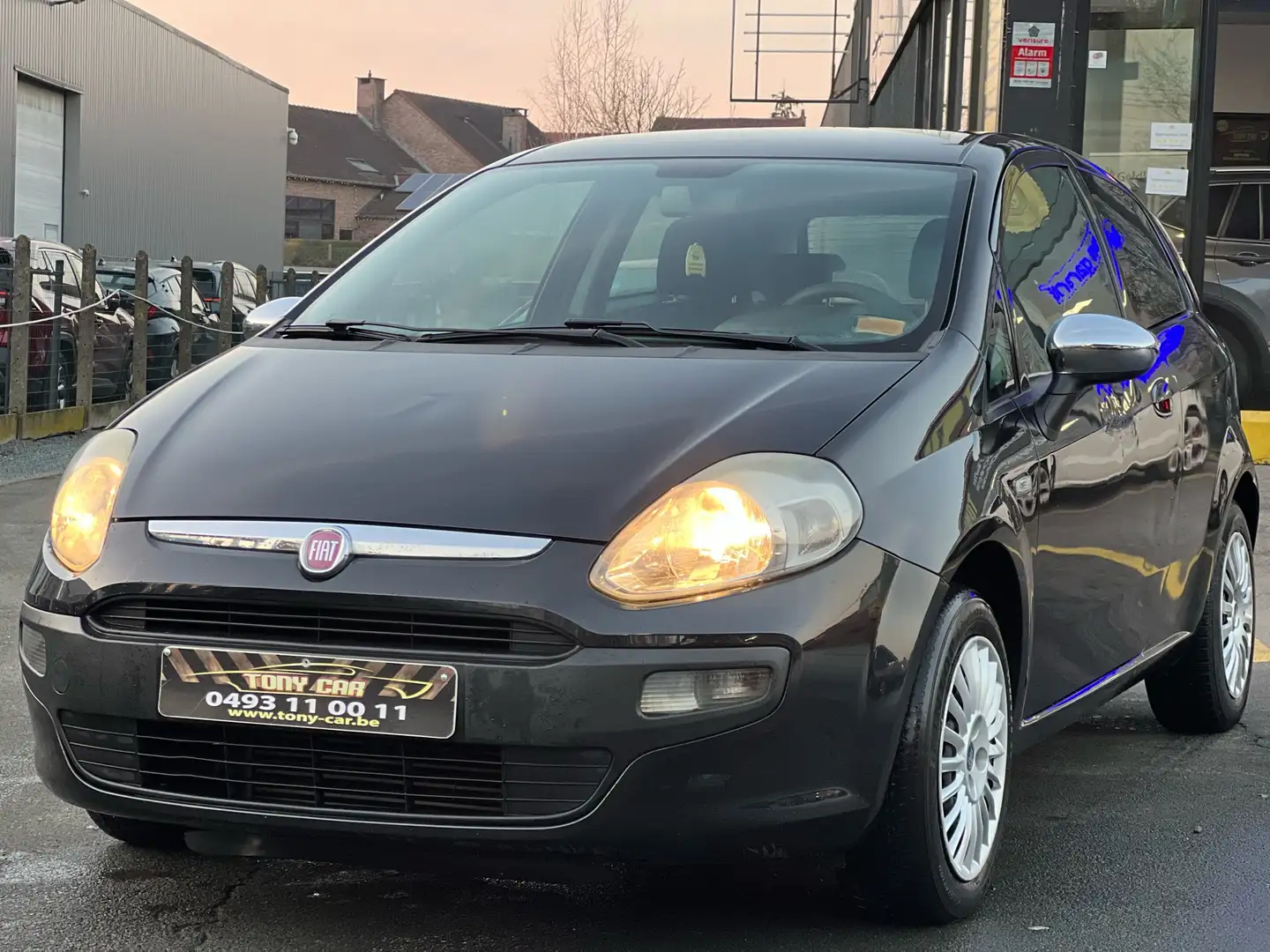 Fiat Punto EVO*1.3*CLIMA* prix, marchand ou export* Zwart - 2
