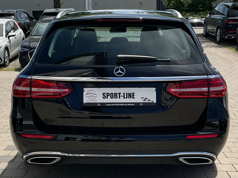 Mercedes-Benz E 400 d 4Matic CarPlay Navi Park Pano RFK ViCo — photo 4