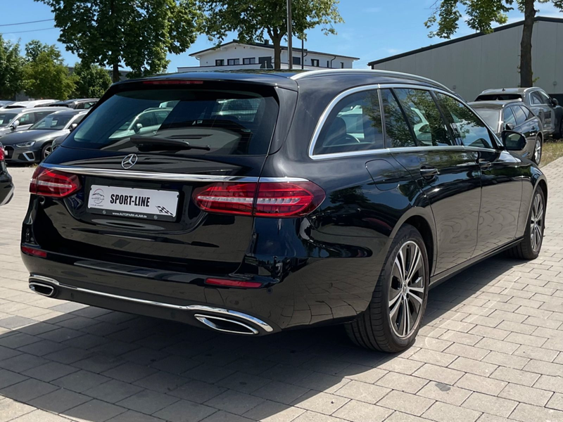 Mercedes-Benz E 400 d 4Matic CarPlay Navi Park Pano RFK ViCo — photo 5